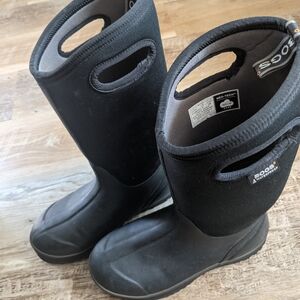 BOGS Boots for Women Size 8